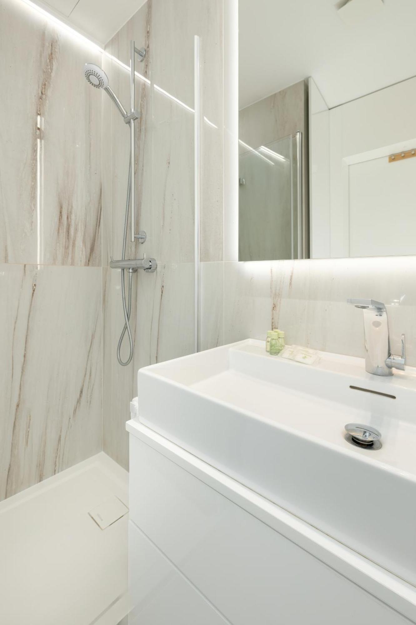 Shelter Luxury Apartament 로고보 외부 사진